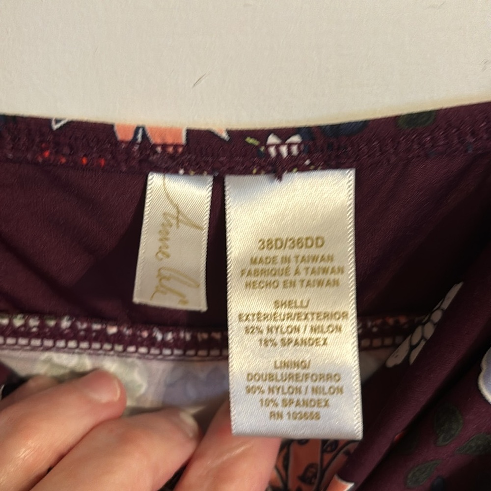 Anne Cole Twisted Front Tankini Top, size 38D/36DD - Picture 7 of 7